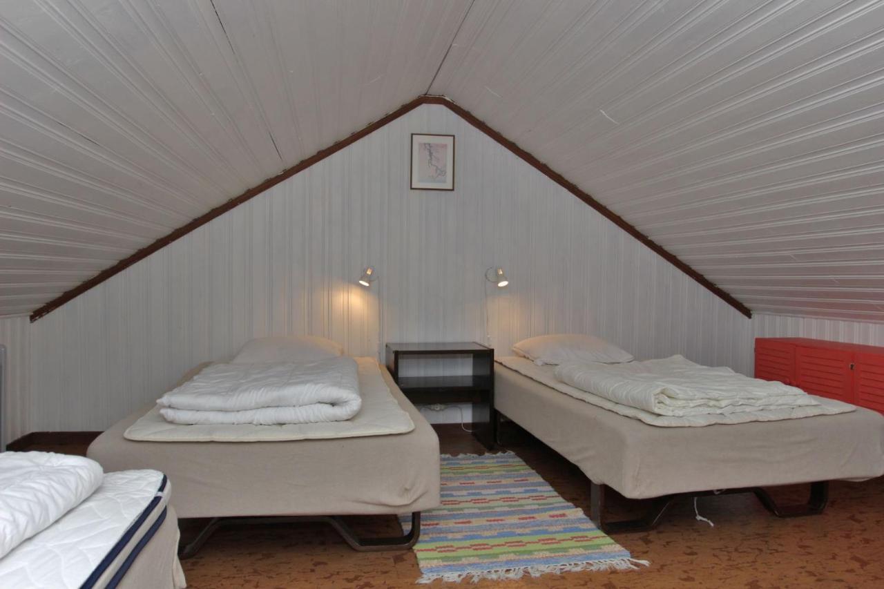 Valagardens Vaerdshus Och Camping Ab Володален Экстерьер фото