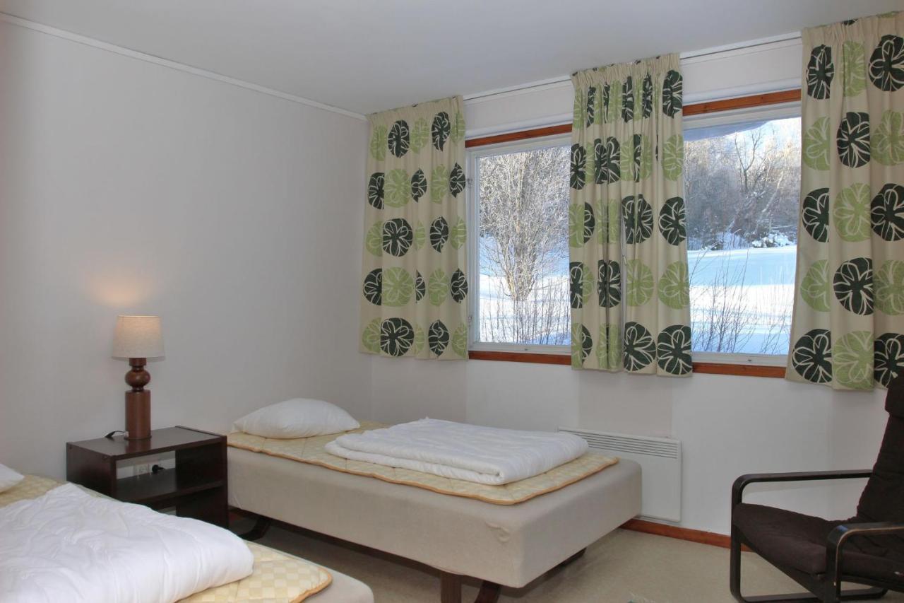 Valagardens Vaerdshus Och Camping Ab Володален Экстерьер фото