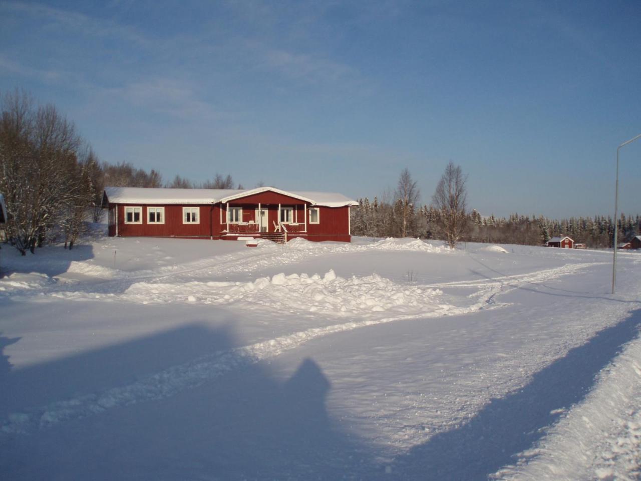 Valagardens Vaerdshus Och Camping Ab Володален Экстерьер фото